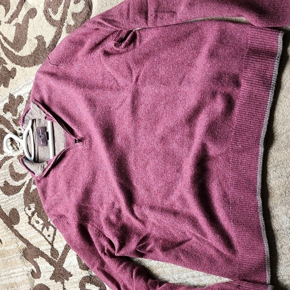 BLACK AND BROWN SWEATER - Picture 1 of 10